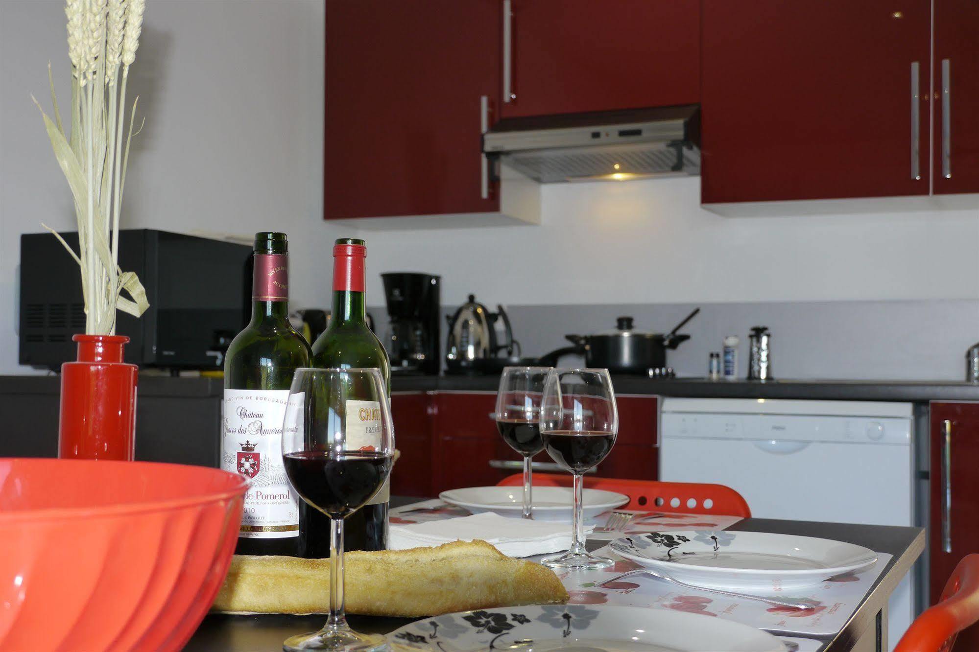 La Residence Les Grands Vignobles Libourne Buitenkant foto